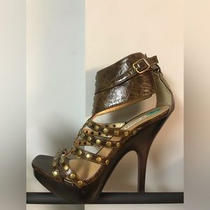 Steve Madden High heel sandals size 8 US